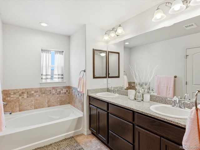 56597 E 23rd Ave, Strasburg, CO 80136