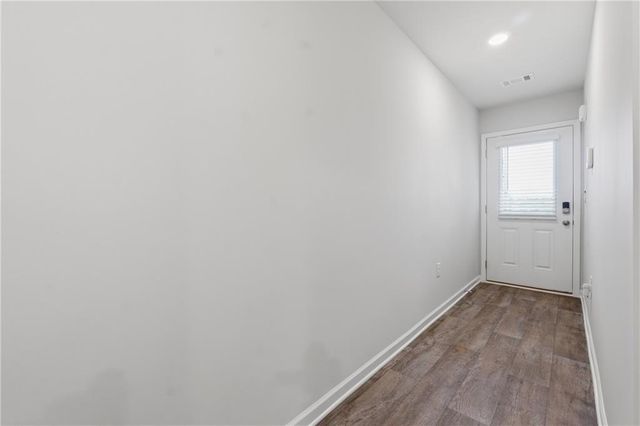 216 Norchester Avenue, Hogansville, GA 30230