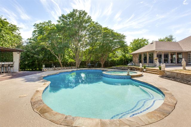 10030 Woodlake Drive, Dallas, TX 75243