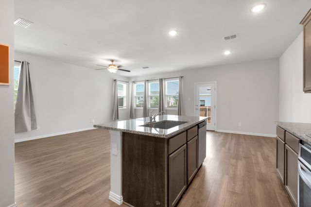 1109 Rusk Way, Lewisville, TX 75077