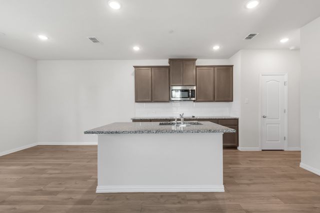1109 Rusk Way, Lewisville, TX 75077