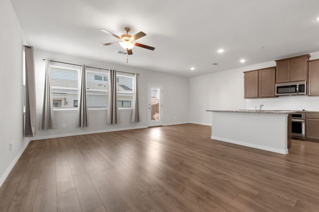 1109 Rusk Way, Lewisville, TX 75077