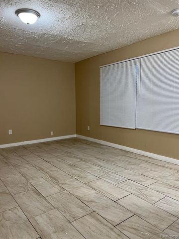 11404 Broadstreet Avenue, Detroit, MI 48204