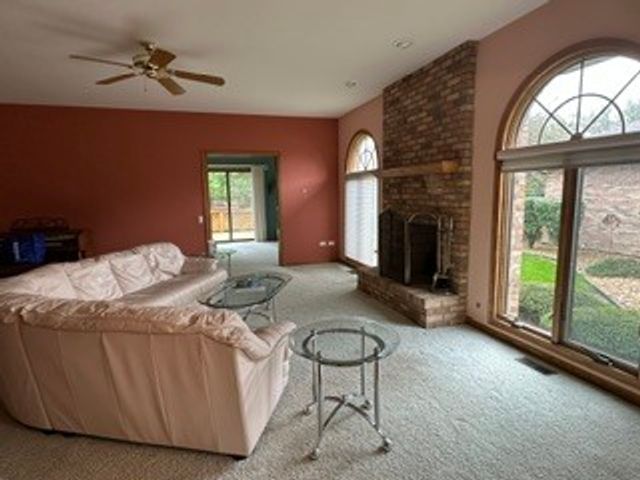 80 Fairfield Drive, New Lenox, IL 60451
