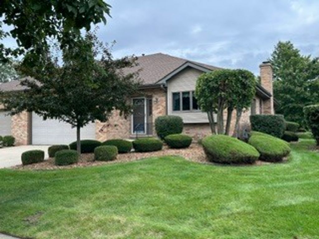 80 Fairfield Drive, New Lenox, IL 60451