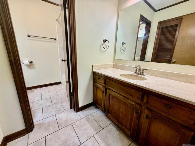 5715 Bennington Ave, Baton Rouge, LA 70808