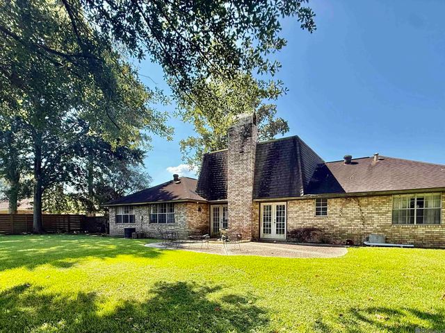 5715 Bennington Ave, Baton Rouge, LA 70808