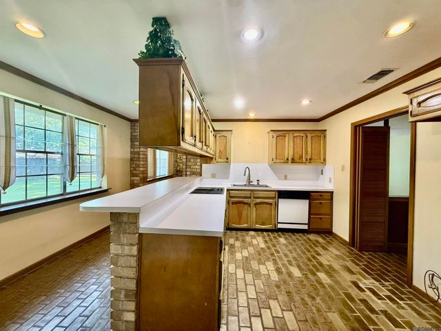 5715 Bennington Ave, Baton Rouge, LA 70808