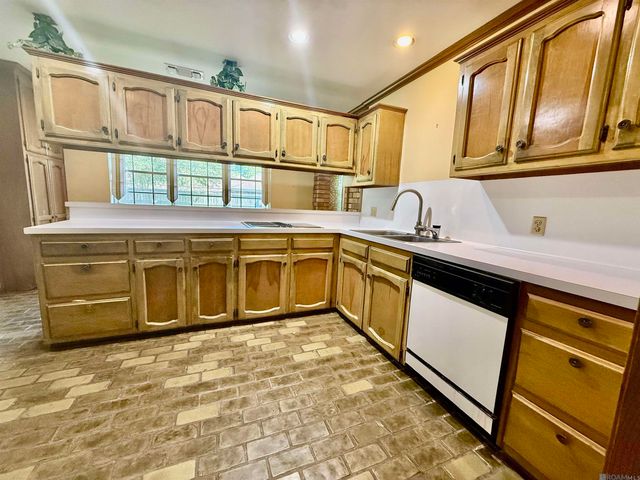 5715 Bennington Ave, Baton Rouge, LA 70808