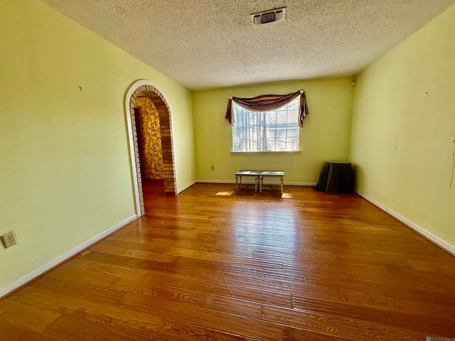 5715 Bennington Ave, Baton Rouge, LA 70808