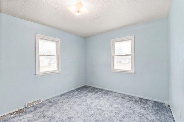 12720 E Silver Lane, Sugar Creek, MO 64050