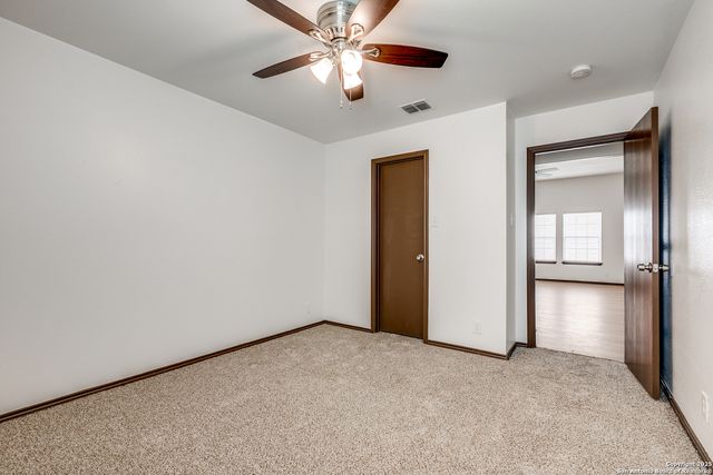 5107 Gemsbuck Chase, San Antonio, TX 78251