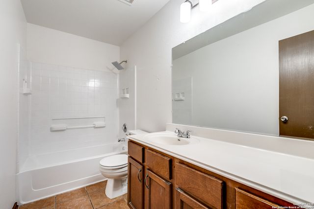 5107 Gemsbuck Chase, San Antonio, TX 78251