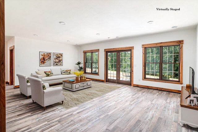 E5706 Park Road, Westby, WI 54667