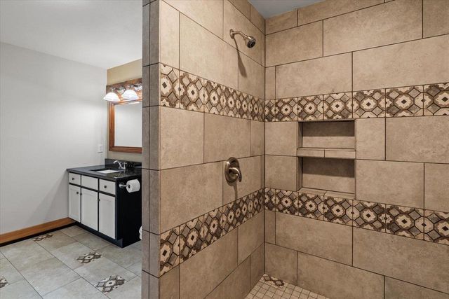 E5706 Park Road, Westby, WI 54667