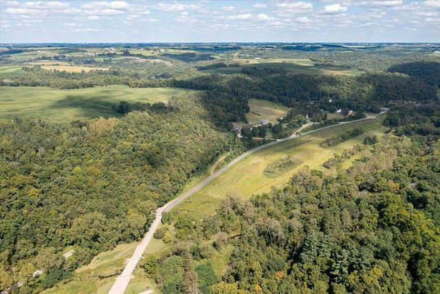 E5706 Park Road, Westby, WI 54667