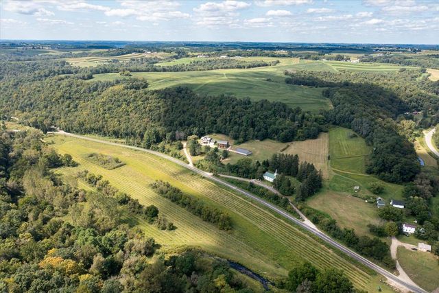 E5706 Park Road, Westby, WI 54667