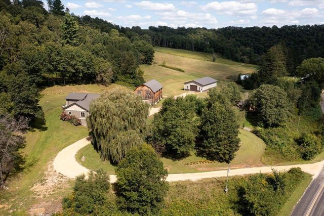 E5706 Park Road, Westby, WI 54667