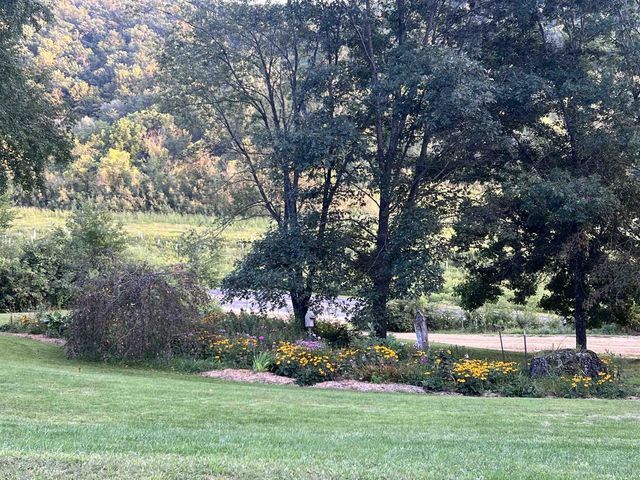 E5706 Park Road, Westby, WI 54667