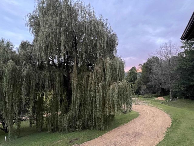 E5706 Park Road, Westby, WI 54667