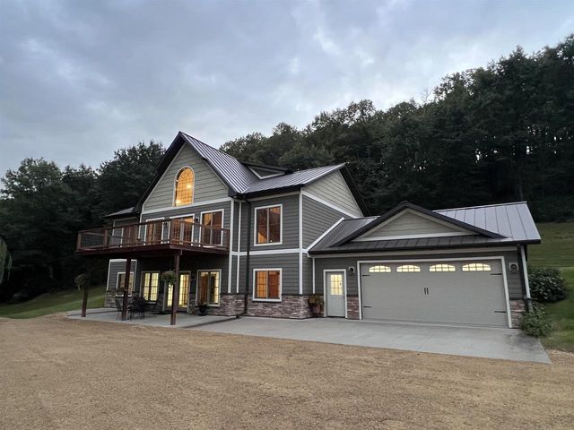 E5706 Park Road, Westby, WI 54667