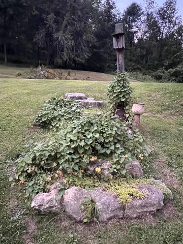 E5706 Park Road, Westby, WI 54667