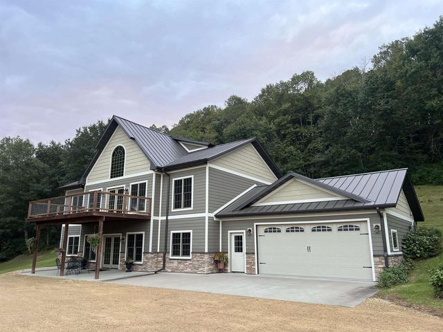 E5706 Park Road, Westby, WI 54667