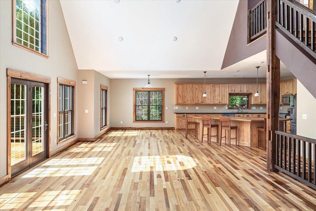 E5706 Park Road, Westby, WI 54667