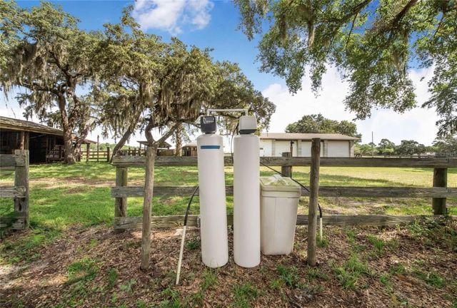 4854 E HINSON AVENUE, Haines City, FL 33844