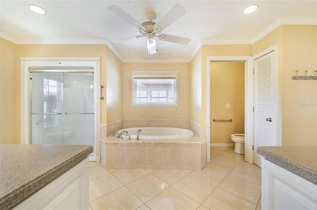 4854 E HINSON AVENUE, Haines City, FL 33844