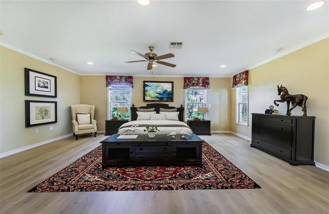 4854 E HINSON AVENUE, Haines City, FL 33844