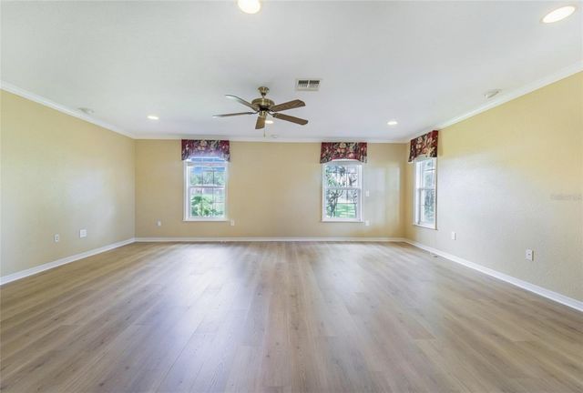 4854 E HINSON AVENUE, Haines City, FL 33844