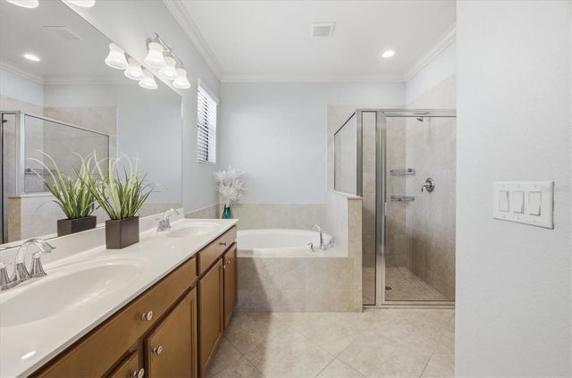 20211 GRANLAGO DRIVE, Venice, FL 34293