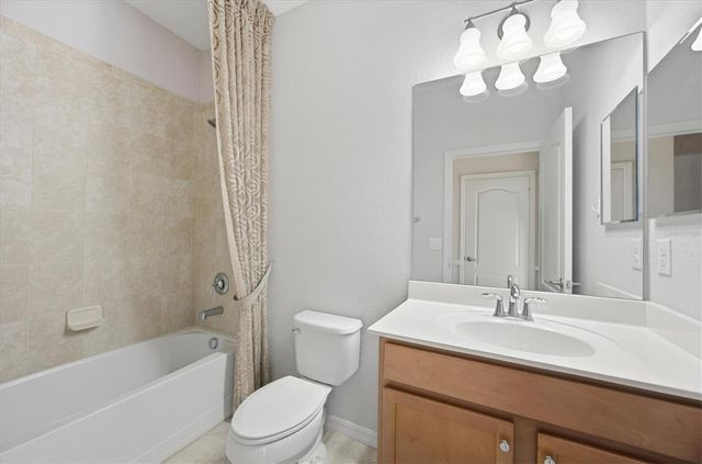 20211 GRANLAGO DRIVE, Venice, FL 34293