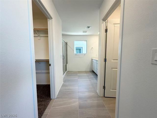 5934 Night Hawk Hill Street, Las Vegas, NV 89113