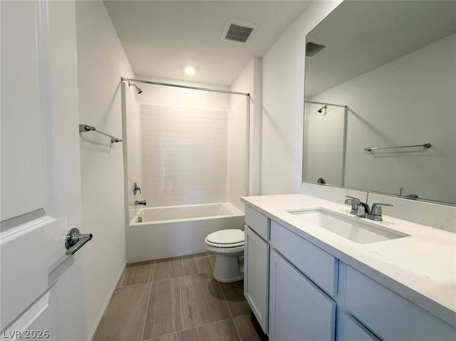 5934 Night Hawk Hill Street, Las Vegas, NV 89113