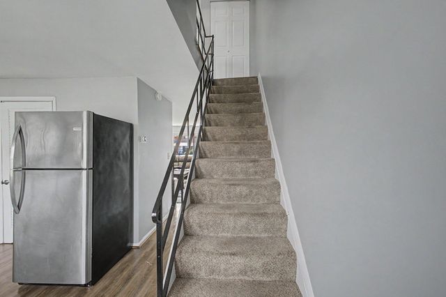 4447 NORFEN RD, Baltimore, MD 21227