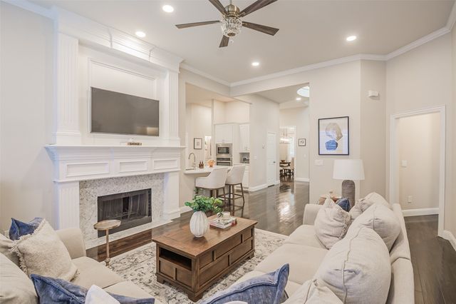 5925 Westmont Drive, Plano, TX 75093
