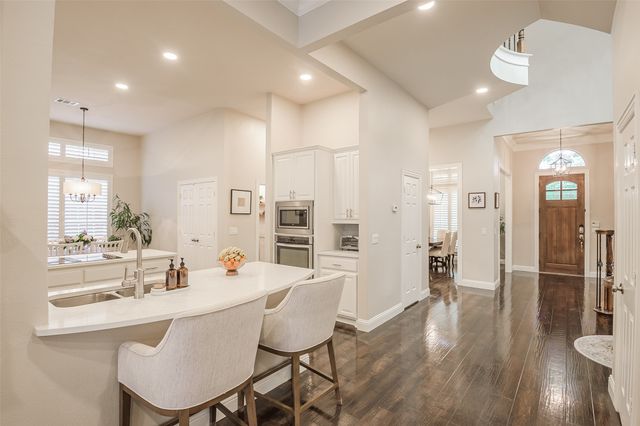 5925 Westmont Drive, Plano, TX 75093