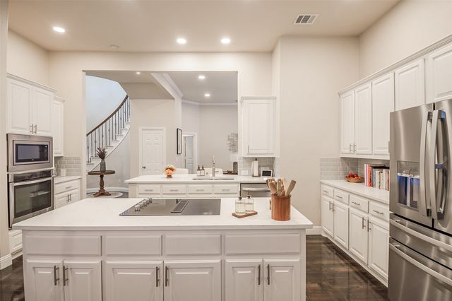 5925 Westmont Drive, Plano, TX 75093