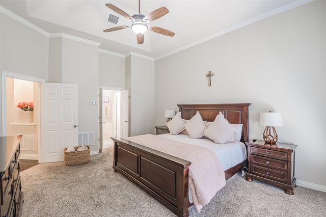 5925 Westmont Drive, Plano, TX 75093