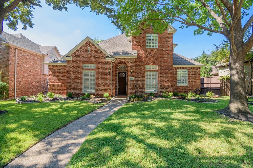 5925 Westmont Drive, Plano, TX 75093