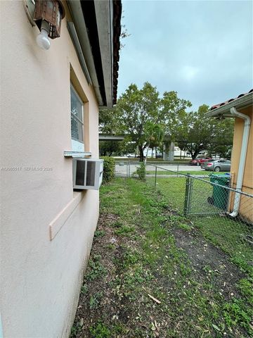 2652 SW 23rd Avenue back, Miami, FL 33133