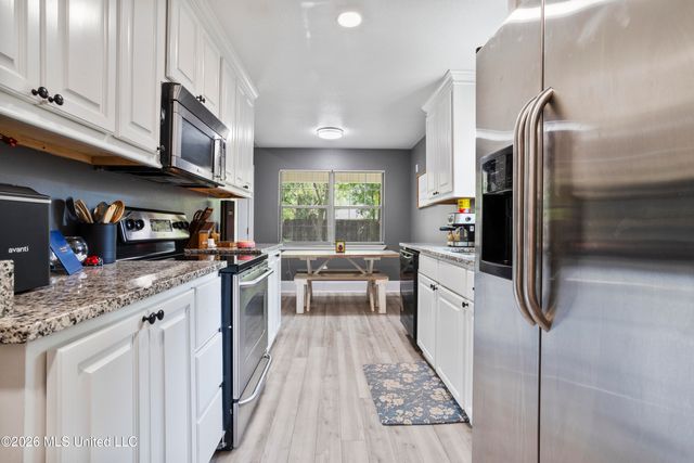 8820 Mermaid Avenue, Ocean Springs, MS 39564