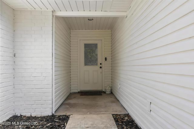 8820 Mermaid Avenue, Ocean Springs, MS 39564