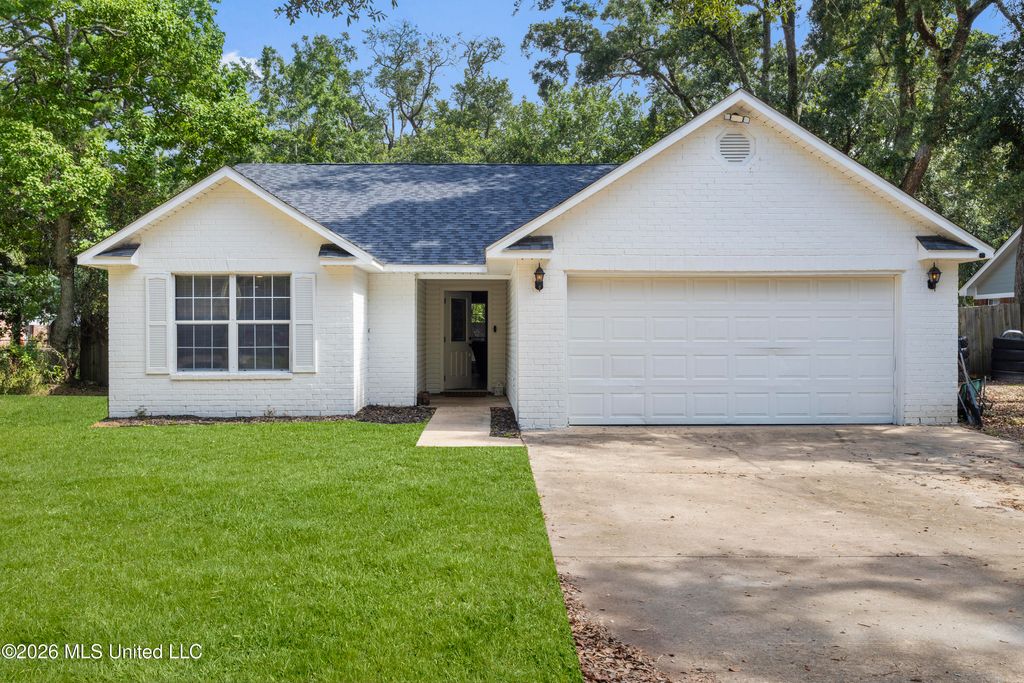 8820 Mermaid Avenue, Ocean Springs, MS 39564