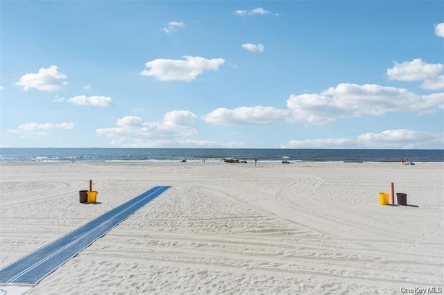 623 Oceanfront A, Long Beach, NY 11561