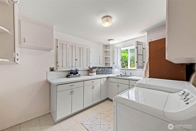 1107 Sequalish Street, Steilacoom, WA 98388