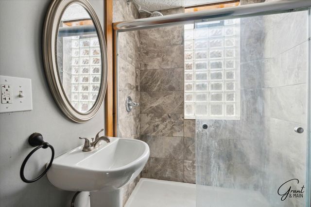 7826 Whittaker Street, Detroit, MI 48209