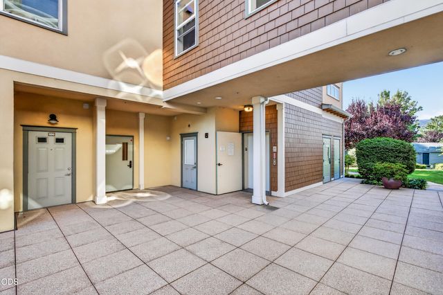 608 Fair Oaks Court, Ashland, OR 97520